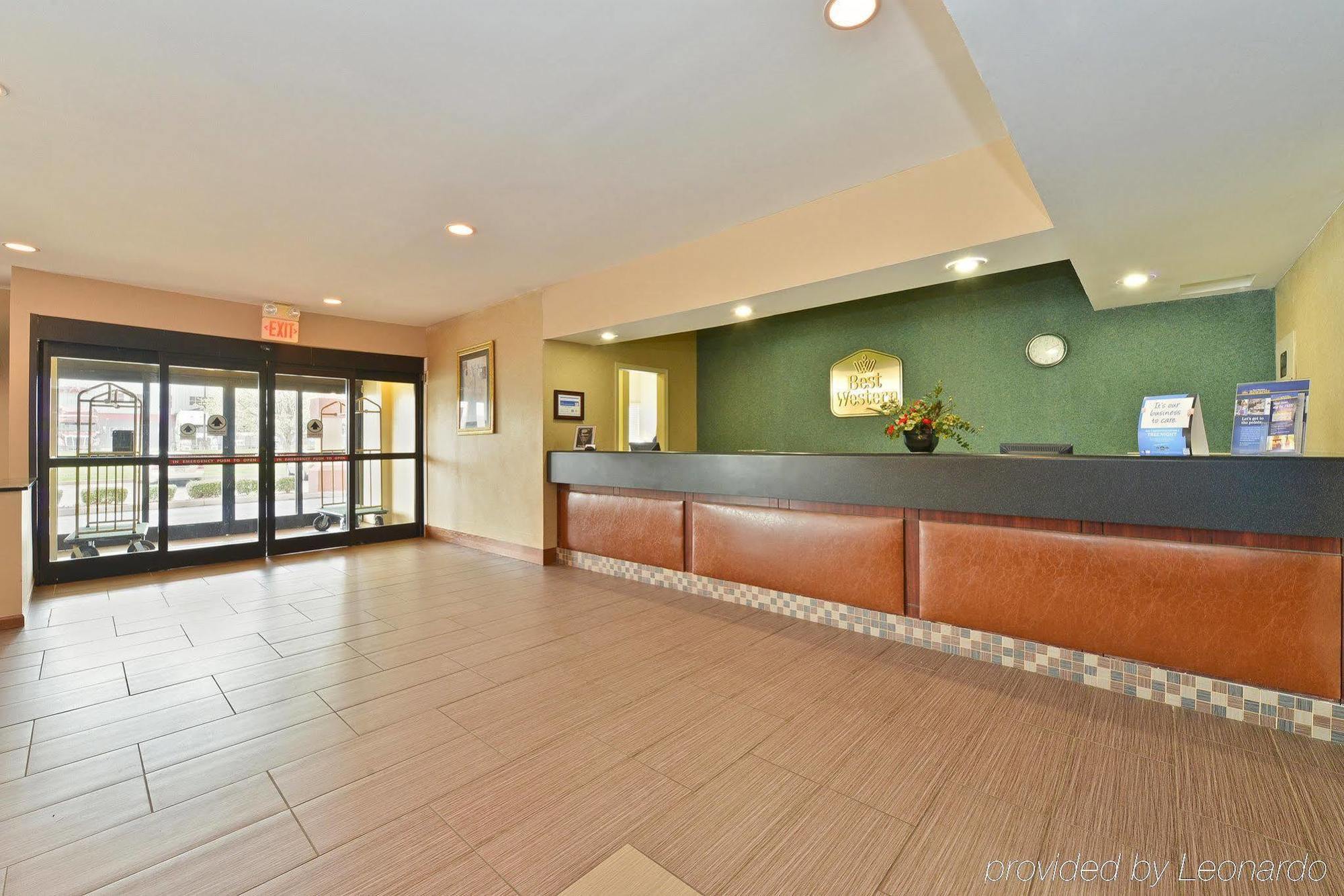 Holiday Inn Express & Suites Evansville North By Ihg Warrenton Exteriér fotografie
